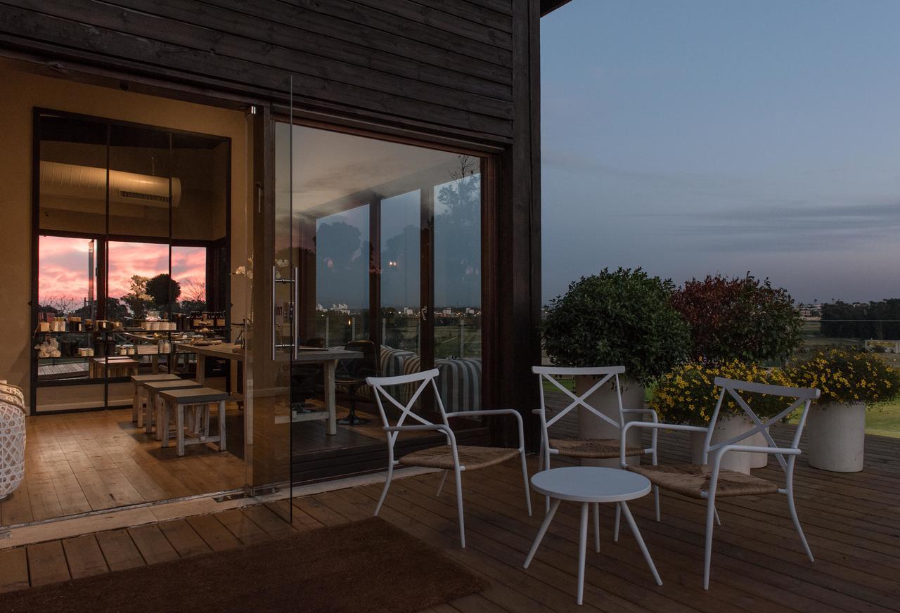Neot Golf, Ziv'S Place Цезарея Екстериор снимка