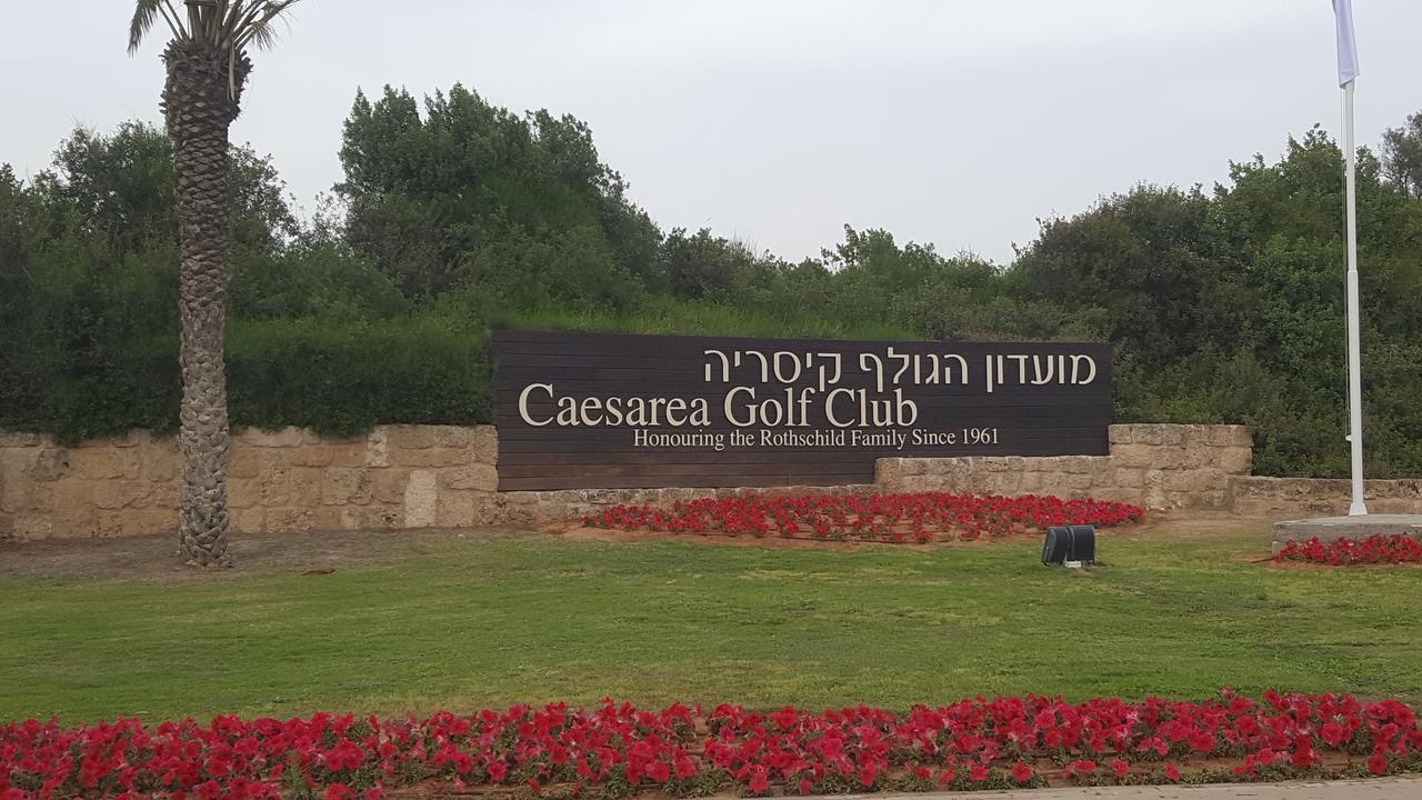 Neot Golf, Ziv'S Place Цезарея Екстериор снимка